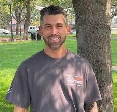 Whether it be our emergency response service, our planned maintenance, or our larger projects, our skilled professionals are trained to ensure all works are carried out efficiently. Home