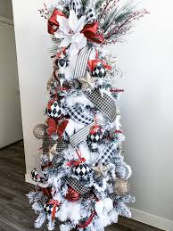 Black And White Christmas Tree Flocked Christmas Tree Red And Champagne Accents White Christmas Trees Christmas Tree Themes Black Christmas Trees