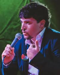 Ieri sera abbiamo discusso di speranza con il professore emerito di  filosofia Umberto Curi alla @festaunitapadova nell'ambito del ciclo di  iniziative "filosofia in circolo". Dialogare di speranza e pace nell'ambito  della Festa