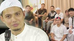 Your current browser isn't compatible with soundcloud. Ustaz Arifin Ilham Meninggal Dunia Telusur Kabar Patroli