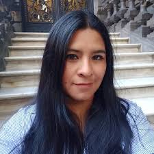 Ha solicitado seguirte. Te gustan los tatuajes pequeños??