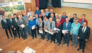 72581 dettingen an der erms mehr infos (0) geldautomaten dettingen an der erms. Horb A N Ehrungsmarathon Mit 110 Treuen Mitgliedern Horb Umgebung Schwarzwalder Bote