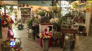 The store is located at 201 rohrerstown road, easily accessible from routes 30, 741, 23 and…. Royer S Flowers Is Helping Fight Hunger In Central Pennsylvania Fox43 Com