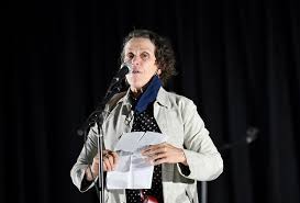 Nomadland 2020 chloé zhao really illustrates the beauteous candor in people; Chloe Zhao S Nomadland Wins Top Prize At Venice Film Fest Arab News