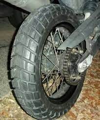 Vee Rubber Vrm 163 My 120 90 16 Is A Bit Slimmer Than This Tubeless Scrambler Motorcycle Motorcycle Tires Xs650
