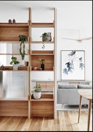 Nggak cuma membuat ruangan lebih estetis, sekat ruangan dari paralon juga sangat mudah dibuat dan tentunya nggak memerlukan biaya yang banyak. 48 Desain Sekat Ruangan Dari Kayu Minimalis Modern Ruang Tamu Rumah Interior