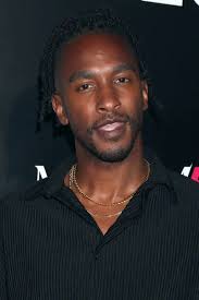 Los Angeles Jan Usher Raymond Art Elysium 12Th Annual Heaven — Stock  Editorial Photo © Jean_Nelson #235956996