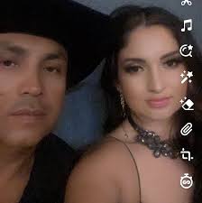 Wedding guest dress to hide apron belly?