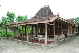 Rumah adat kalimantan barat (panjang). 7 Macam Rumah Adat Jawa Timur Yang Unik Bukareview
