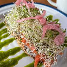 WAYNE & FREDA, Penticton