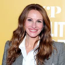 Julia Roberts shares very rare photo of twins Phinnaeus and Hazel for  special birthday: 'There are no words'