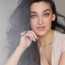 Nena Stone's Instagram, Twitter & Facebook