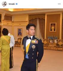 The asian country of brunei, a tiny nation on. 210 Prince Abdul Mateen Ideen In 2021 Der Pate Asiatische Mannerfrisuren Asiatischer Haarschnitt