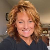 800+ "Lori, Lori, Lori" profiles