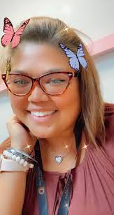 chatting my friends "give 10 facts about me".