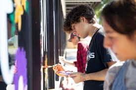 Over 1,000 New Braunfels community members pitch in during Big Serve