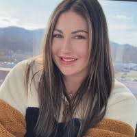 Savannah Oleary's Instagram, Twitter & Facebook