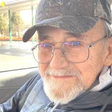 Dale Grim's Instagram, Twitter & Facebook