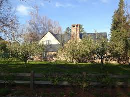 He jobs said,  sometimes i believe in god, sometimes i don't. La Casa De Steve Jobs En Palo Alto Patri Barcena