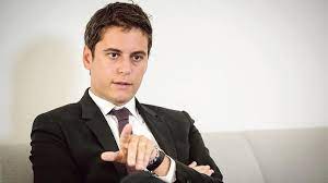 A 31 ans, le jeune homme. Gabriel Attal Le Bon Soldat Nomme Porte Parole