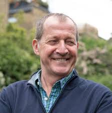 Andrew Giblin's Instagram, Twitter & Facebook