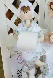 Boneca Porta Papel Higienico Bazar Do Patchwork Elo7 Bonecas Porta Papel Higienico Porta Papel Higienico Artesanato De Toalha