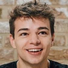 Arthur Frederick's Instagram, Twitter & Facebook