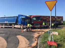 Są ranni i ofiary śmiertelne. Wypadek Przy S1 Sosnowiec Artykuly Sosnowiec Nasze Miasto