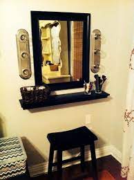 30 Adorable Make Up Vanity Ideas Suitable For Small Space Diy Makeup Vanity Small Space Diy Diy Vanity