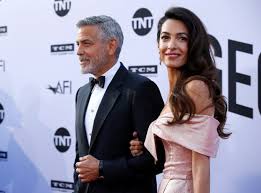 Amal and george clooney are donating a total of $100,000 to lebanese charities helping provide aid in the capital city of beirut, which was devastated by tuesday's massive explosion. George And Amal Clooney On Justice Mission For Women And Gay People People The Jakarta Post