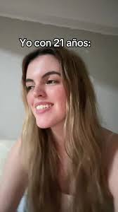 Lucero Rosales Honduras Beso