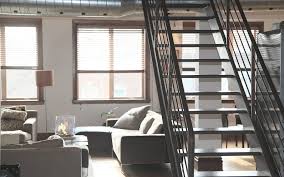 Wie kostspielig deine erste eigene wohnung wird, lässt sich natürlich nicht pauschal sagen. Deine Erste Wohnung Tipps Fur Die Wohnungsbesichtigung Motiviert Studiert
