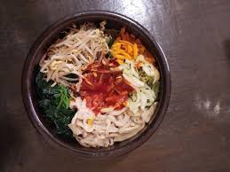 Resep makanan korea sundubu jjigae (dalam bahasa indonesia sup tahu pedas). Makanan Korea Yang Bisa Dibuat Versi Ekonomisnya Ada Bibimbap Jjampong Dan Sundubu Jjigae Portal Jember