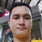 Reggie Pineda's Instagram, Twitter & Facebook