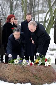 Latvijā — latvijas satversmes sapulces sasaukšanas diena ( konstitūcijas diena ). Latvijas Svetku Atceres Un Atzimejamas Dienas Vikipedija