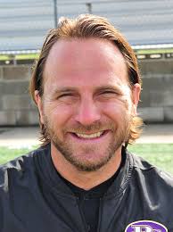 Rival instincts: Denham Springs, Live Oak have different approaches to get  key 4-5A win