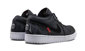 We would like to show you a description here but the site won't allow us. Air Jordan 1 Low Psg Paris Saint Germain Ck0687 001 Restocks