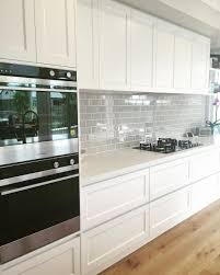 Handleless Profile Kitchen Love The Streamline Look With No Handles Wk Q Kitchen Cabinets Without Handles Kitchen Without Handles Kitchen Cabinet Design