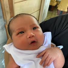 Nakikita moba yan?? Sarap diba😂