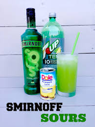 Smirnoff Sours Green Apple Vodka Recipes Apple Vodka Green Apple Vodka Green Apple Vodka Recipe
