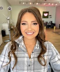 Pretty pretty prom girls💖