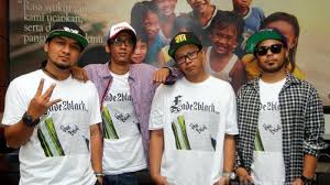 Fade 2 black bunga dari nada dasar em. Chord Dan Lirik Lagu Bunga Mp3 Bondan Prakoso Dan Fade2black Dilengkapi Video Youtube Halaman All Tribun Lampung