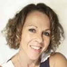 Sandra Goddard's Instagram, Twitter & Facebook