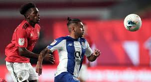 Historia da supertaça na época 1943/44 foi realizado um jogo entre o campeão de portugal (sporting) e o vencedor da taça (benfica) para inaugurar o estádio nacional. Fc Porto E Benfica Disputam A Supertaca Em 23 De Dezembro