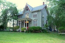 1846 Victorian Unparalleled Sophistication And Charm In Pipersville Pennsylvania Victorian Homes Historic Homes For Sale Bluestone Patio
