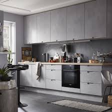 Cuisine Moderne Effet Beton Gris Equipee Modele Delinia Berlin Cuisine Kitchen Gris Beton Equipe Kuhonnye Shkafy Pereplanirovka Kuhni Kuhnya V Serom Cvete
