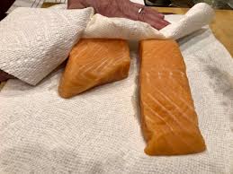 Sprinkle both sides of the salmon patties with cornmeal. Seared Salmon With Red Pepper Aioli Cooking From Books