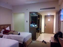 Check 'lumayan' translations into english. Lumayan Bagus Picture Of Claro Kendari Tripadvisor