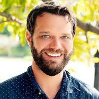 Derrick Maurer's Instagram, Twitter & Facebook