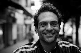 Street portraits of absolutely strangers